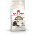 Aliments pour chat Royal Canin Senior Ageing 12+ Senior Poulet Légumes 4 Kg